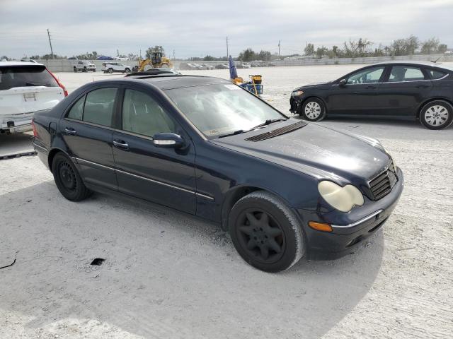 Photo 3 VIN: WDBRF64J02F255161 - MERCEDES-BENZ C-CLASS 