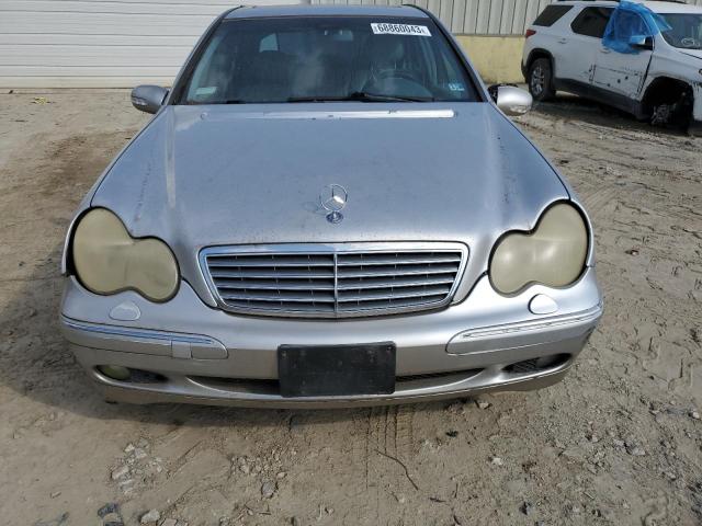 Photo 4 VIN: WDBRF64J12F197240 - MERCEDES-BENZ C 320 