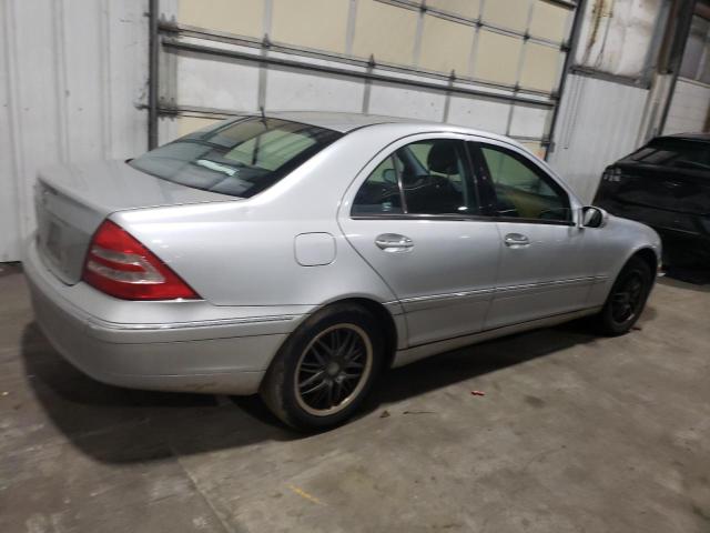 Photo 2 VIN: WDBRF64J12F200704 - MERCEDES-BENZ C-CLASS 