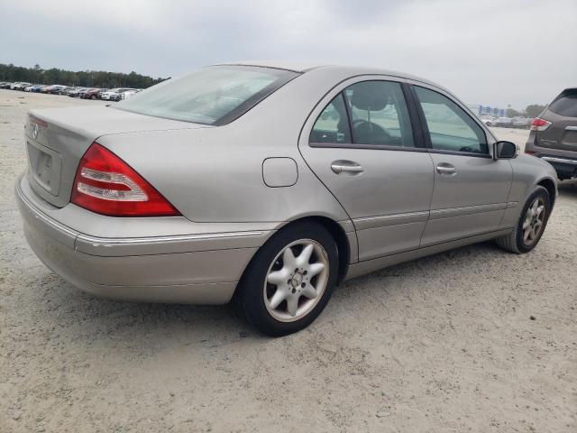 Photo 2 VIN: WDBRF64J13F338129 - MERCEDES-BENZ C-CLASS 