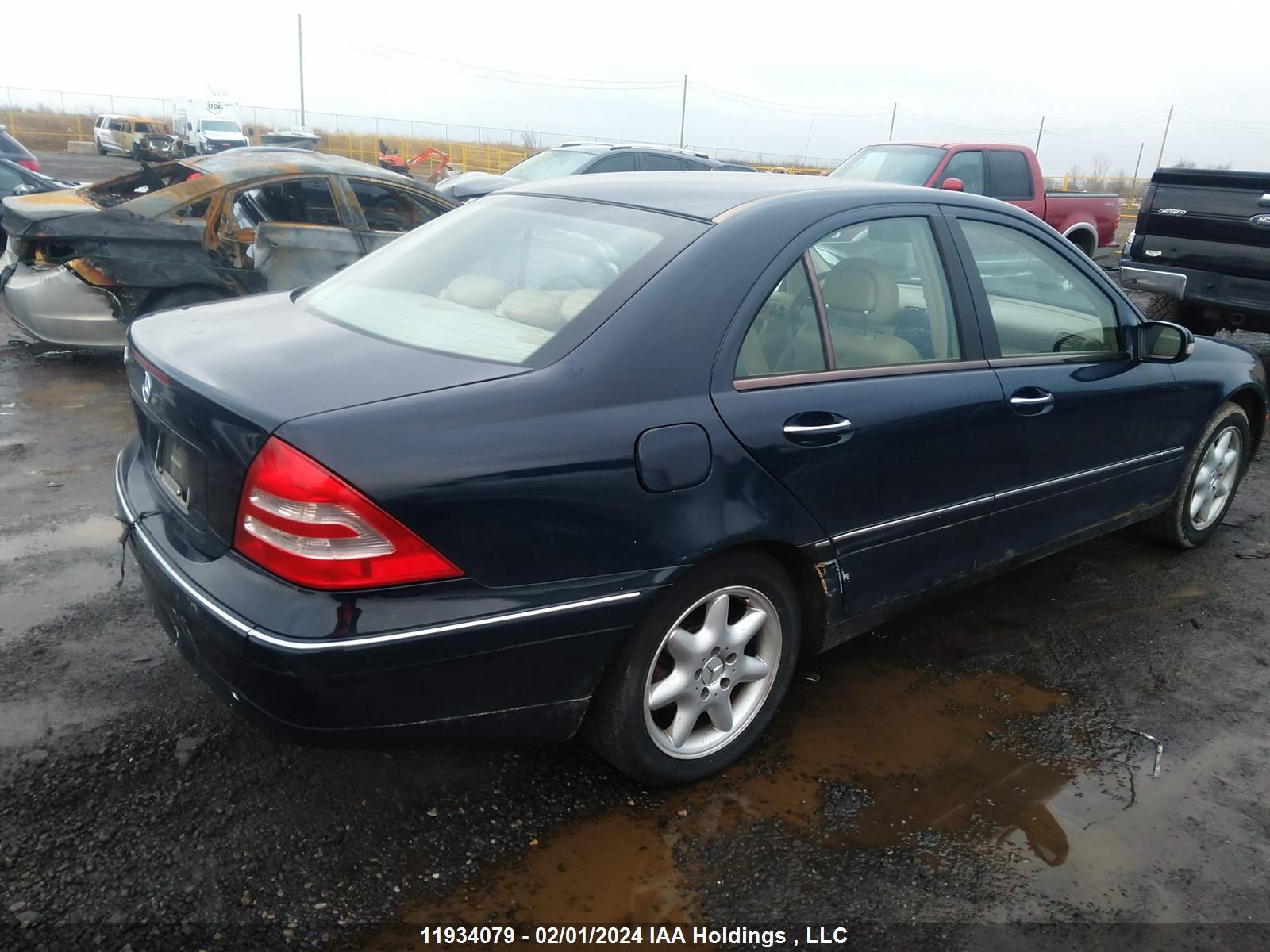 Photo 3 VIN: WDBRF64J22F191804 - MERCEDES-BENZ NULL 