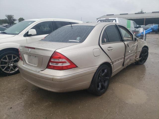 Photo 3 VIN: WDBRF64J41F095218 - MERCEDES-BENZ C 320 