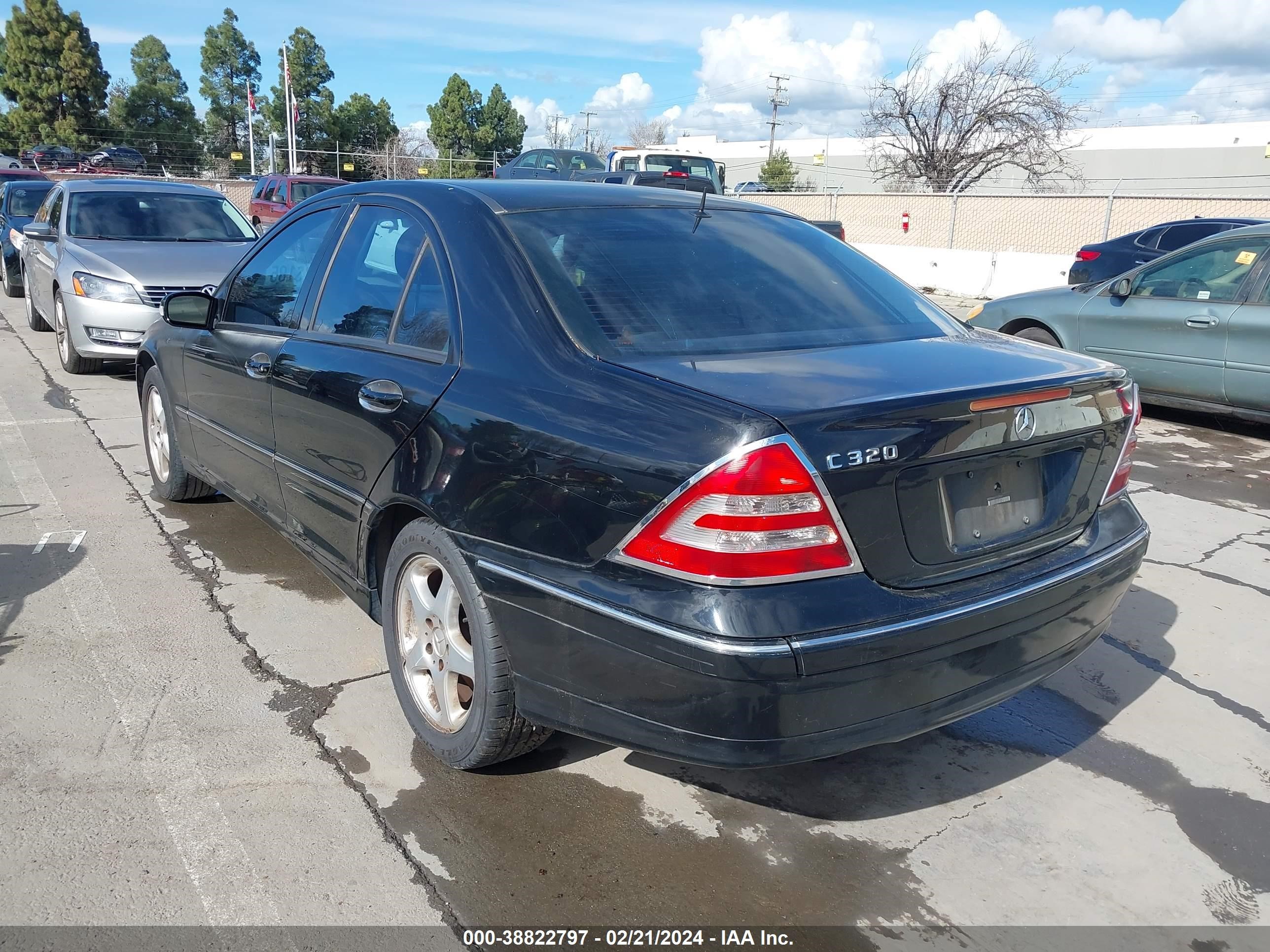 Photo 5 VIN: WDBRF64J41F130534 - MERCEDES-BENZ NULL 