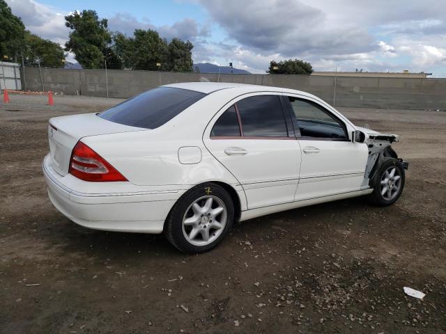 Photo 2 VIN: WDBRF64J43F387647 - MERCEDES-BENZ C-CLASS 