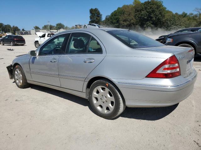 Photo 1 VIN: WDBRF64J75F585674 - MERCEDES-BENZ C320 