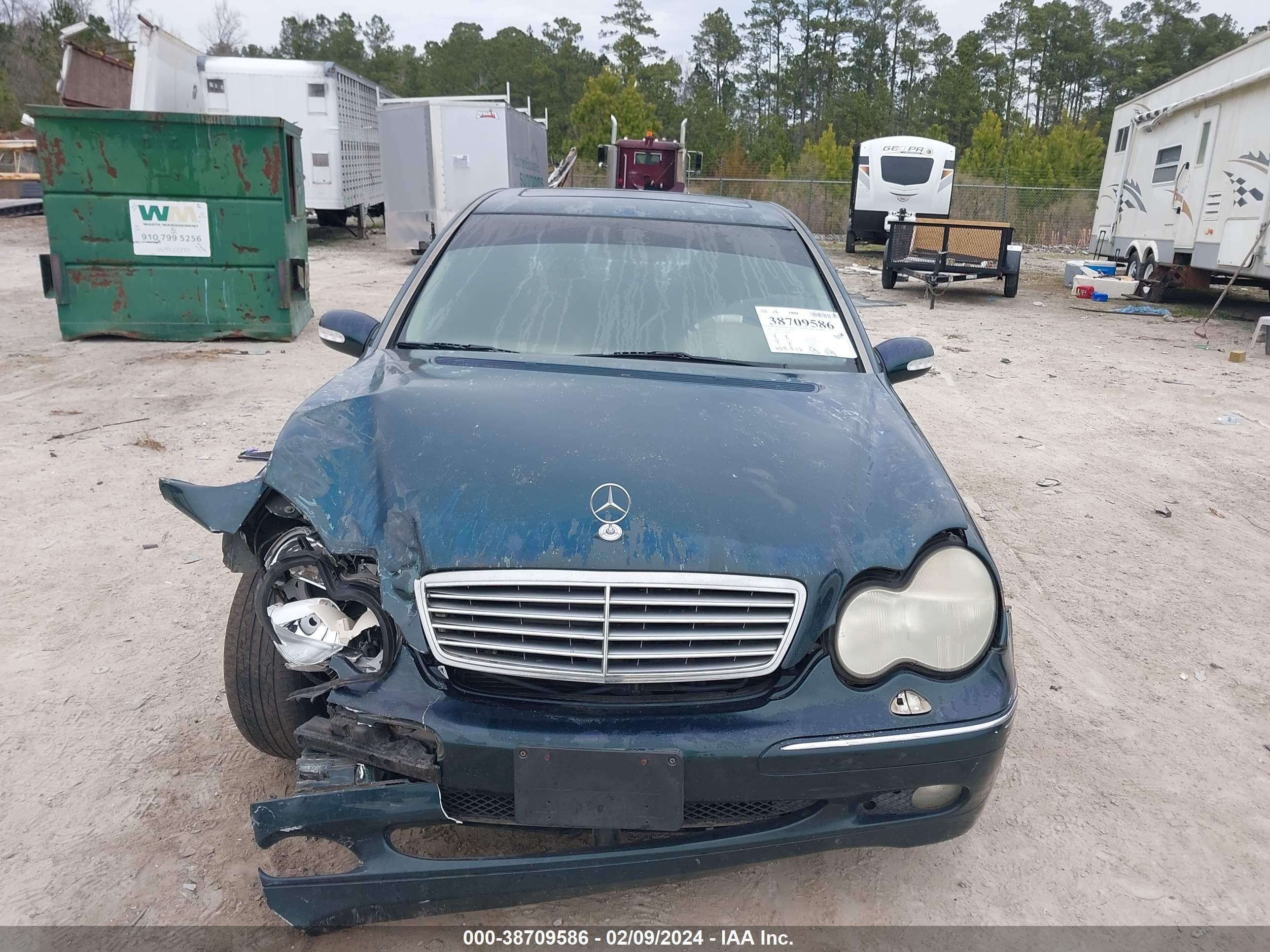 Photo 11 VIN: WDBRF64J92E006847 - MERCEDES-BENZ C-KLASSE 