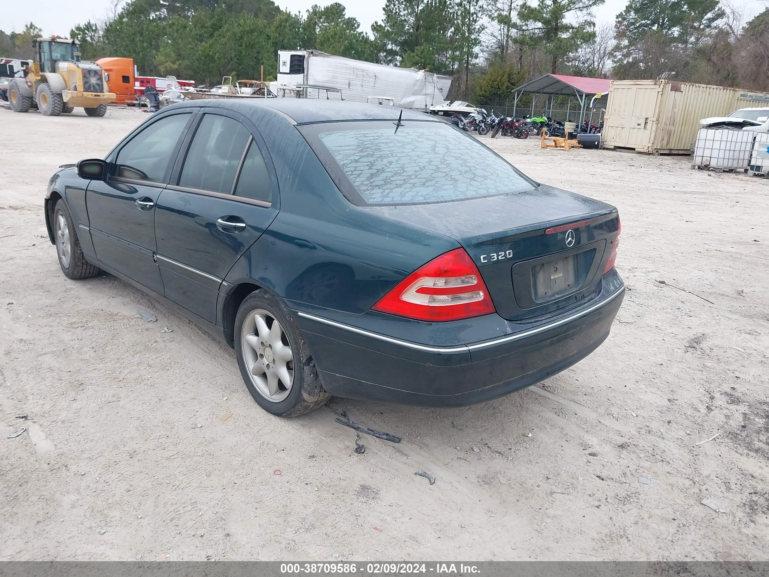 Photo 2 VIN: WDBRF64J92E006847 - MERCEDES-BENZ C-KLASSE 