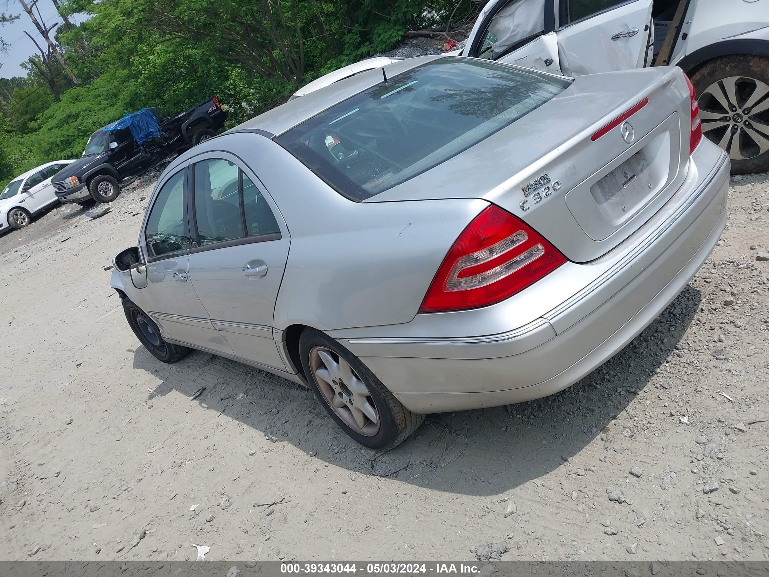 Photo 2 VIN: WDBRF64J92E007769 - MERCEDES-BENZ NULL 