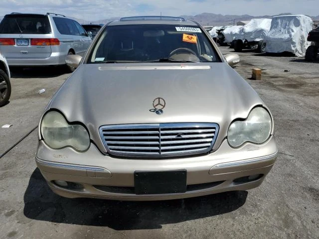 Photo 4 VIN: WDBRF64JX1F085048 - MERCEDES-BENZ C 320 