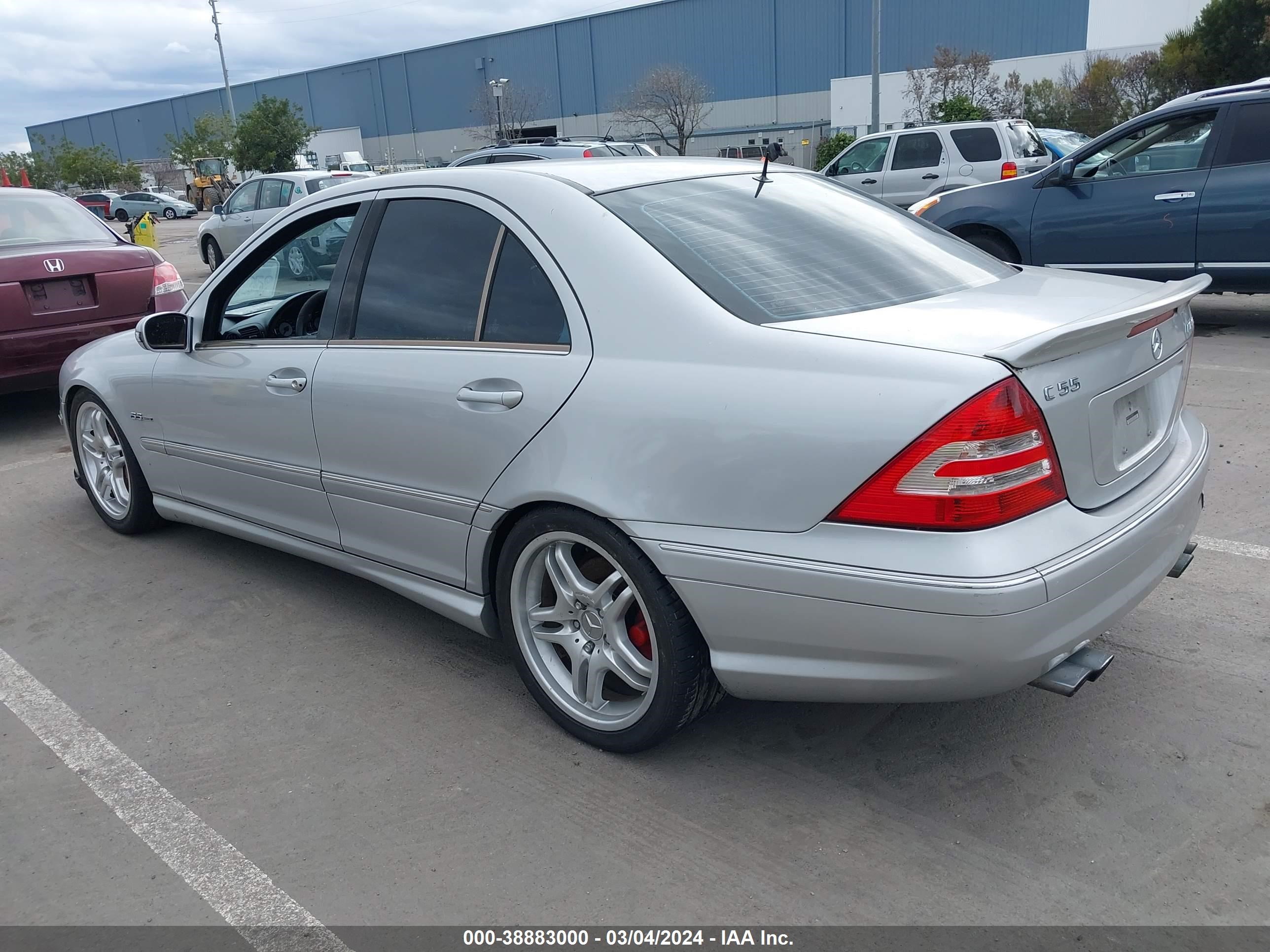 Photo 2 VIN: WDBRF76J25F608877 - MERCEDES-BENZ NULL 