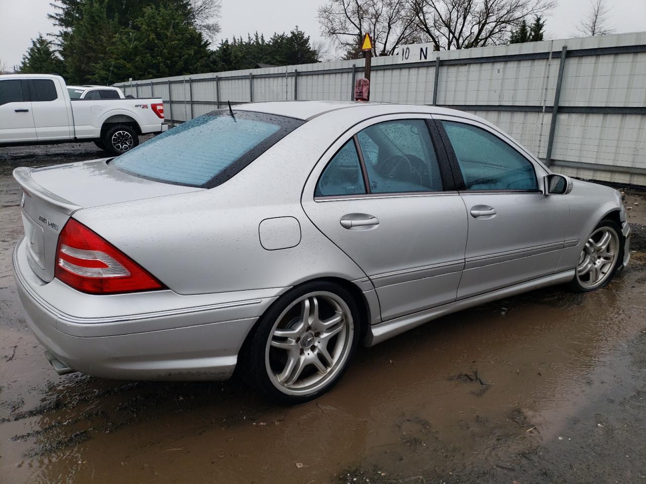 Photo 2 VIN: WDBRF76J45F609240 - MERCEDES-BENZ C-KLASSE 