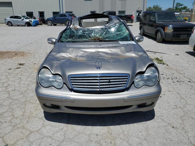 Photo 4 VIN: WDBRF81J04F517120 - MERCEDES-BENZ C-CLASS 