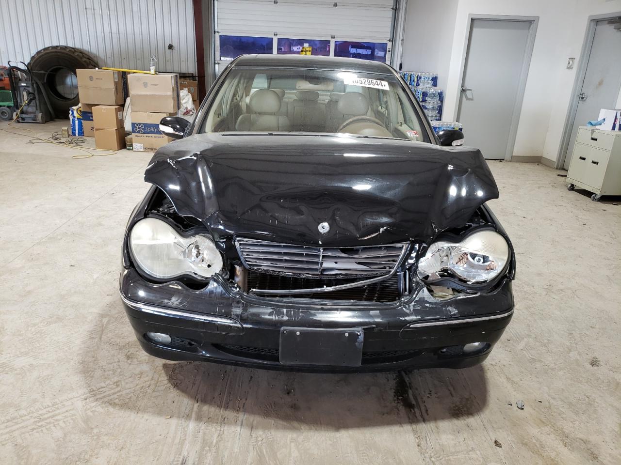 Photo 4 VIN: WDBRF81J14F504215 - MERCEDES-BENZ C-KLASSE 