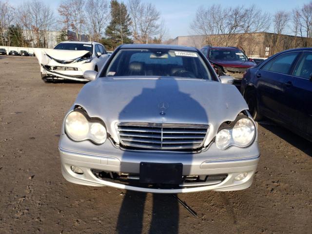 Photo 4 VIN: WDBRF81J35F669202 - MERCEDES-BENZ C-CLASS 