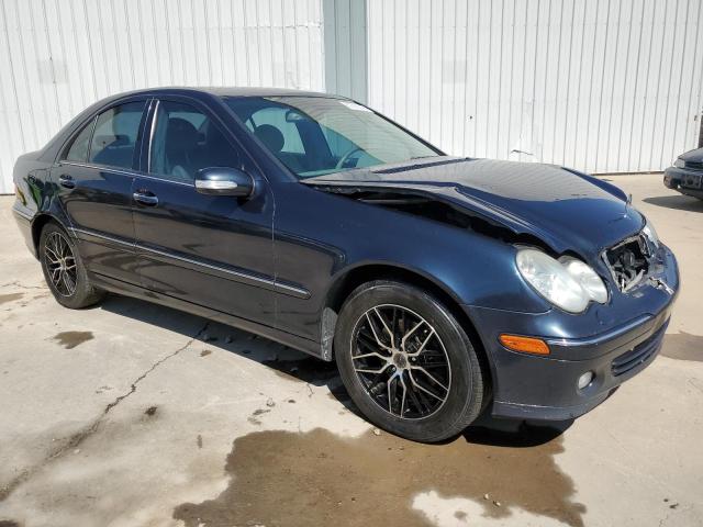 Photo 3 VIN: WDBRF81J55F642275 - MERCEDES-BENZ C 240 4MAT 