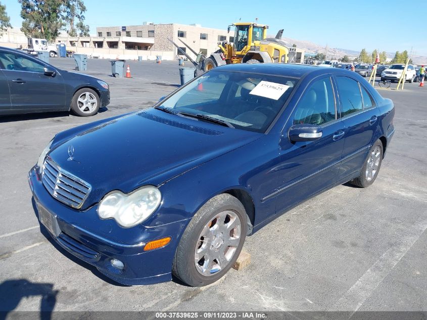 Photo 1 VIN: WDBRF81J65F569367 - MERCEDES-BENZ C-KLASSE 