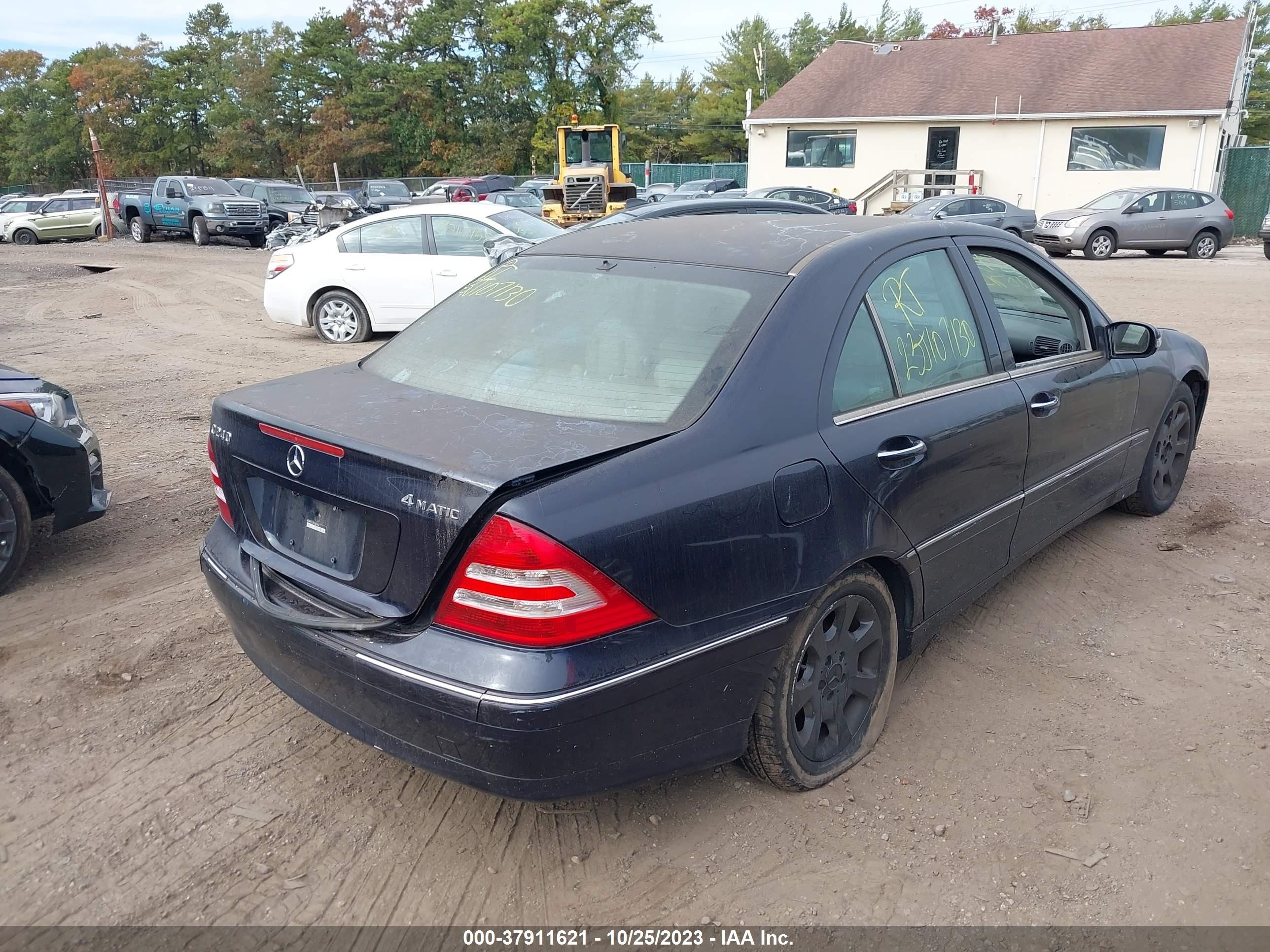 Photo 3 VIN: WDBRF81J75F567854 - MERCEDES-BENZ C-KLASSE 