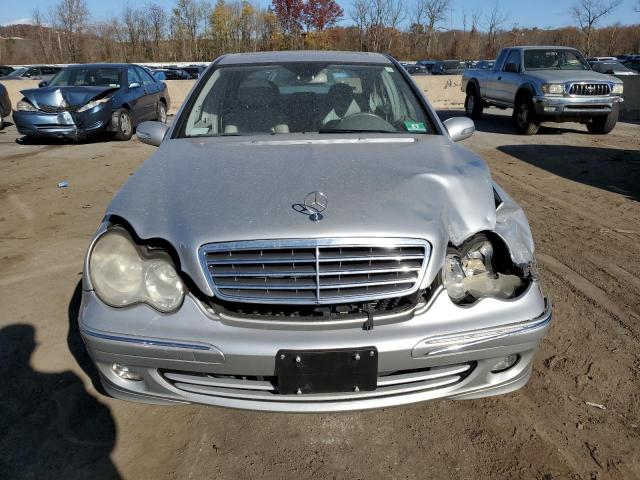 Photo 4 VIN: WDBRF81JX5F676521 - MERCEDES-BENZ C 240 4MAT 