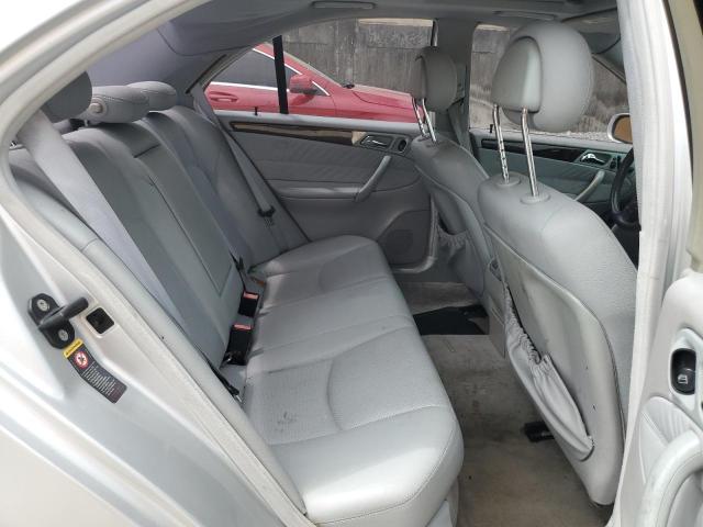 Photo 9 VIN: WDBRF84J54F506626 - MERCEDES-BENZ C-CLASS 