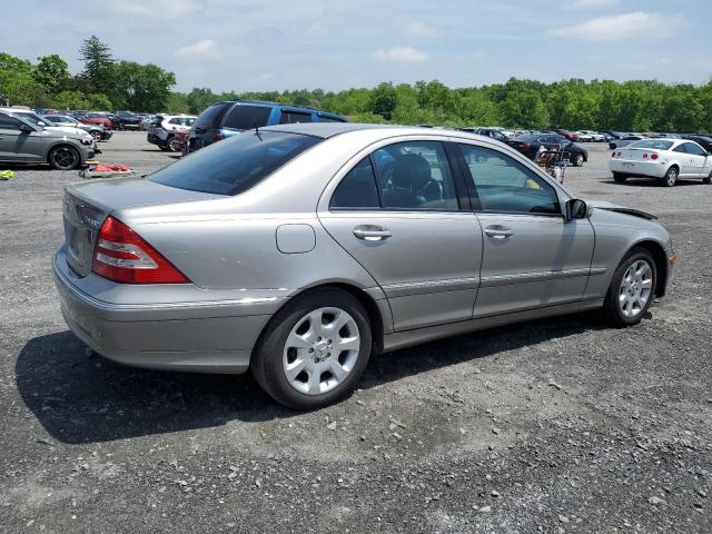 Photo 2 VIN: WDBRF87H36F739660 - MERCEDES-BENZ C-CLASS 