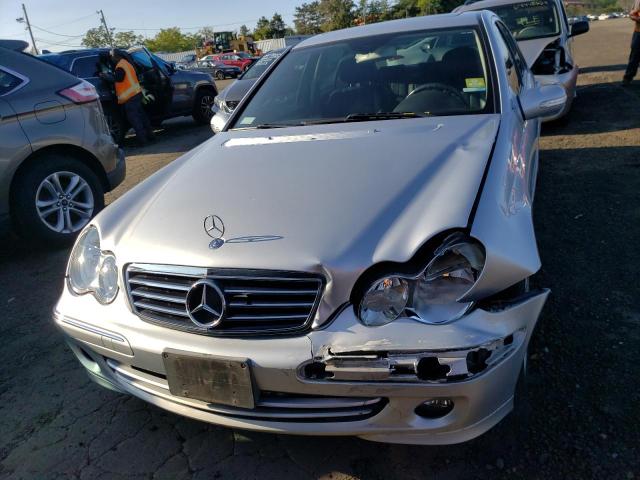 Photo 4 VIN: WDBRF92H06F791177 - MERCEDES-BENZ C 280 4MAT 