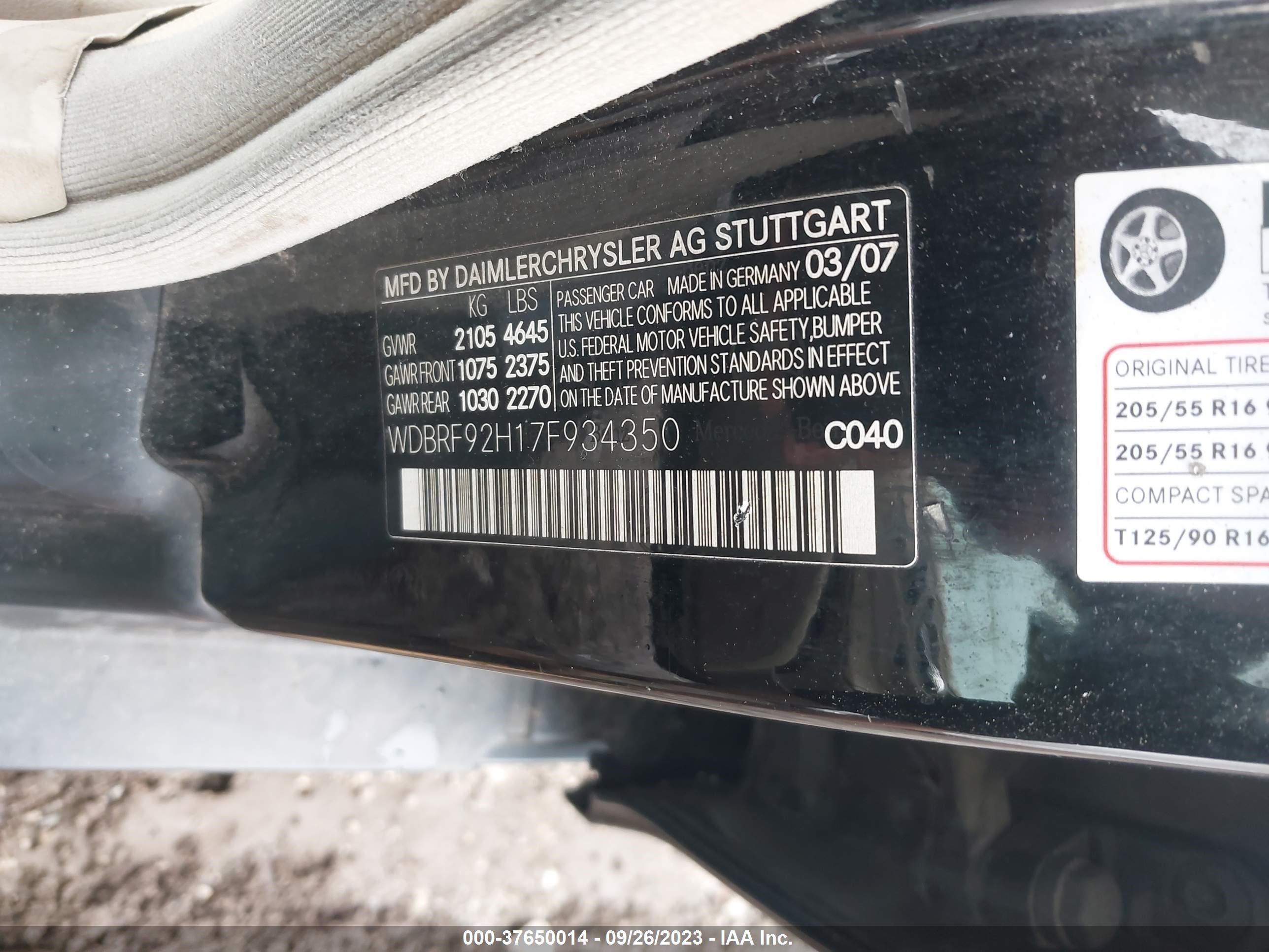 Photo 8 VIN: WDBRF92H17F934350 - KIA SORENTO 