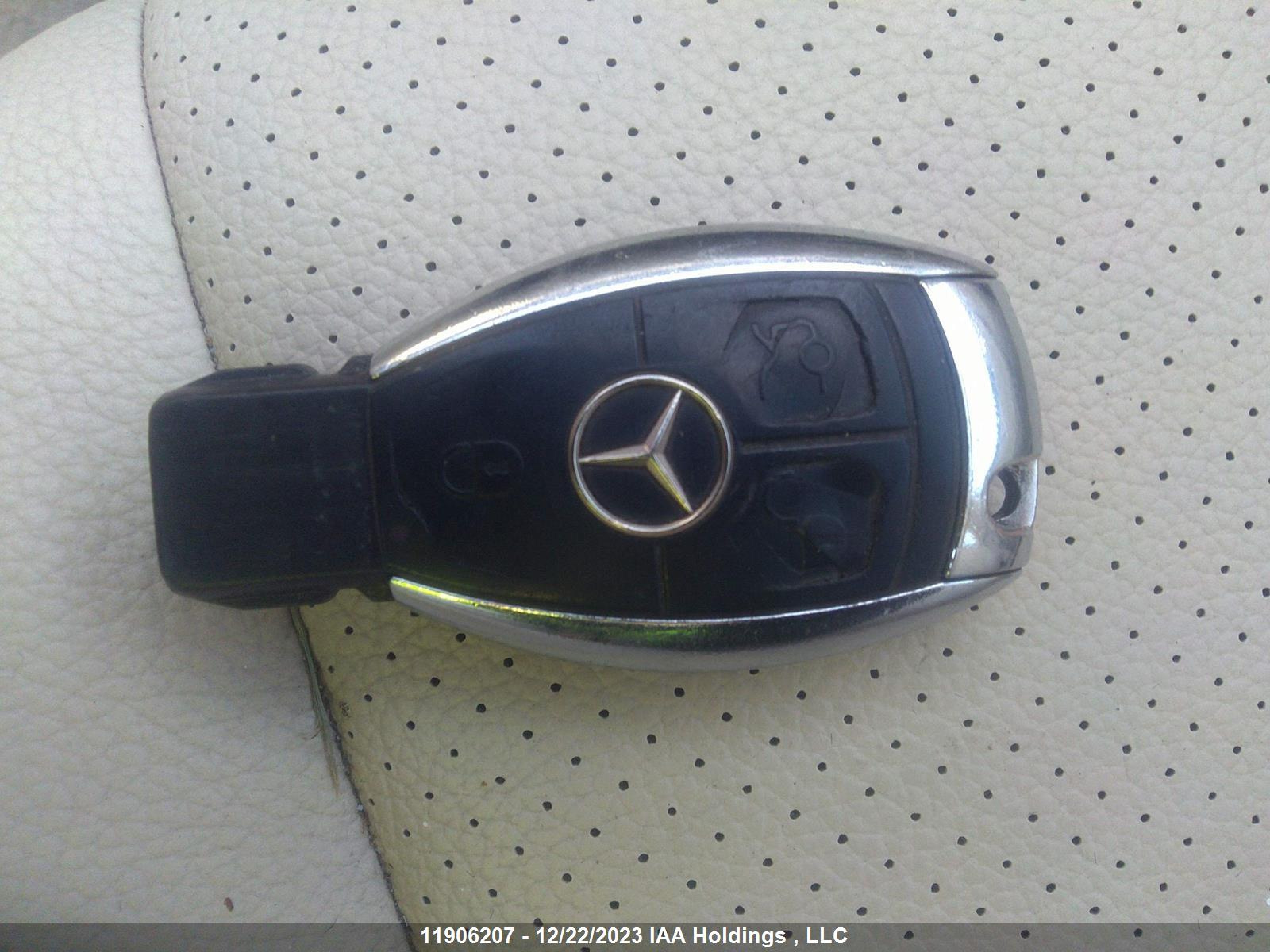 Photo 10 VIN: WDBRF92H37F858503 - MERCEDES-BENZ C-KLASSE 