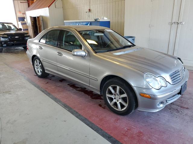 Photo 3 VIN: WDBRF92H37F894417 - MERCEDES-BENZ C-CLASS 