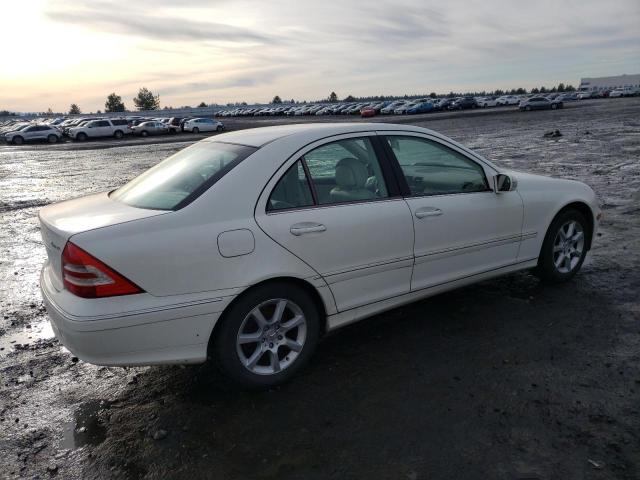 Photo 2 VIN: WDBRF92H57F902047 - MERCEDES-BENZ C-CLASS 