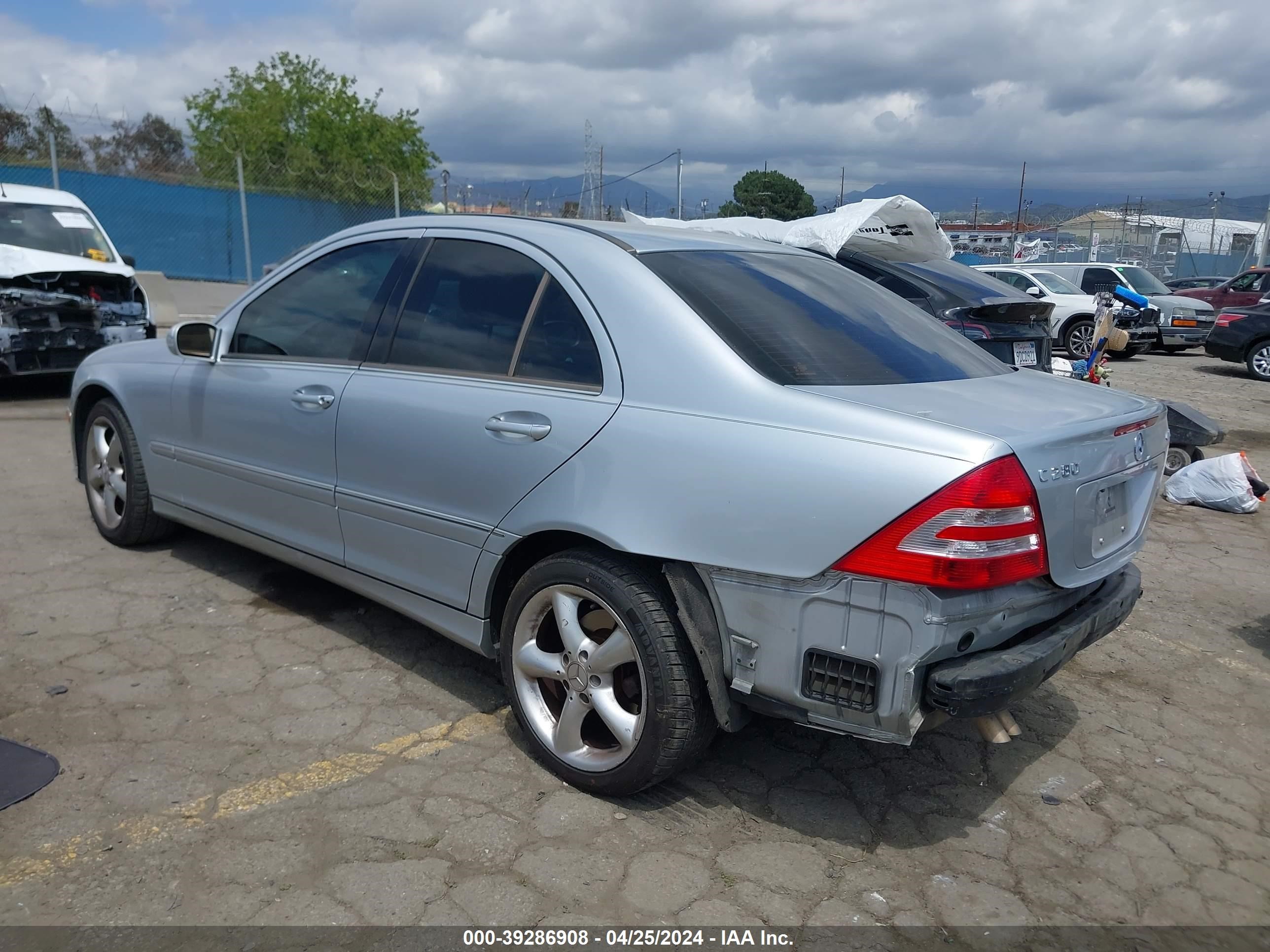 Photo 2 VIN: WDBRF92H87F886474 - MERCEDES-BENZ NULL 