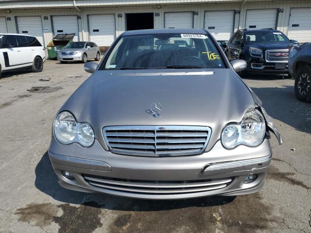 Photo 4 VIN: WDBRF92H87F889519 - MERCEDES-BENZ C-CLASS 