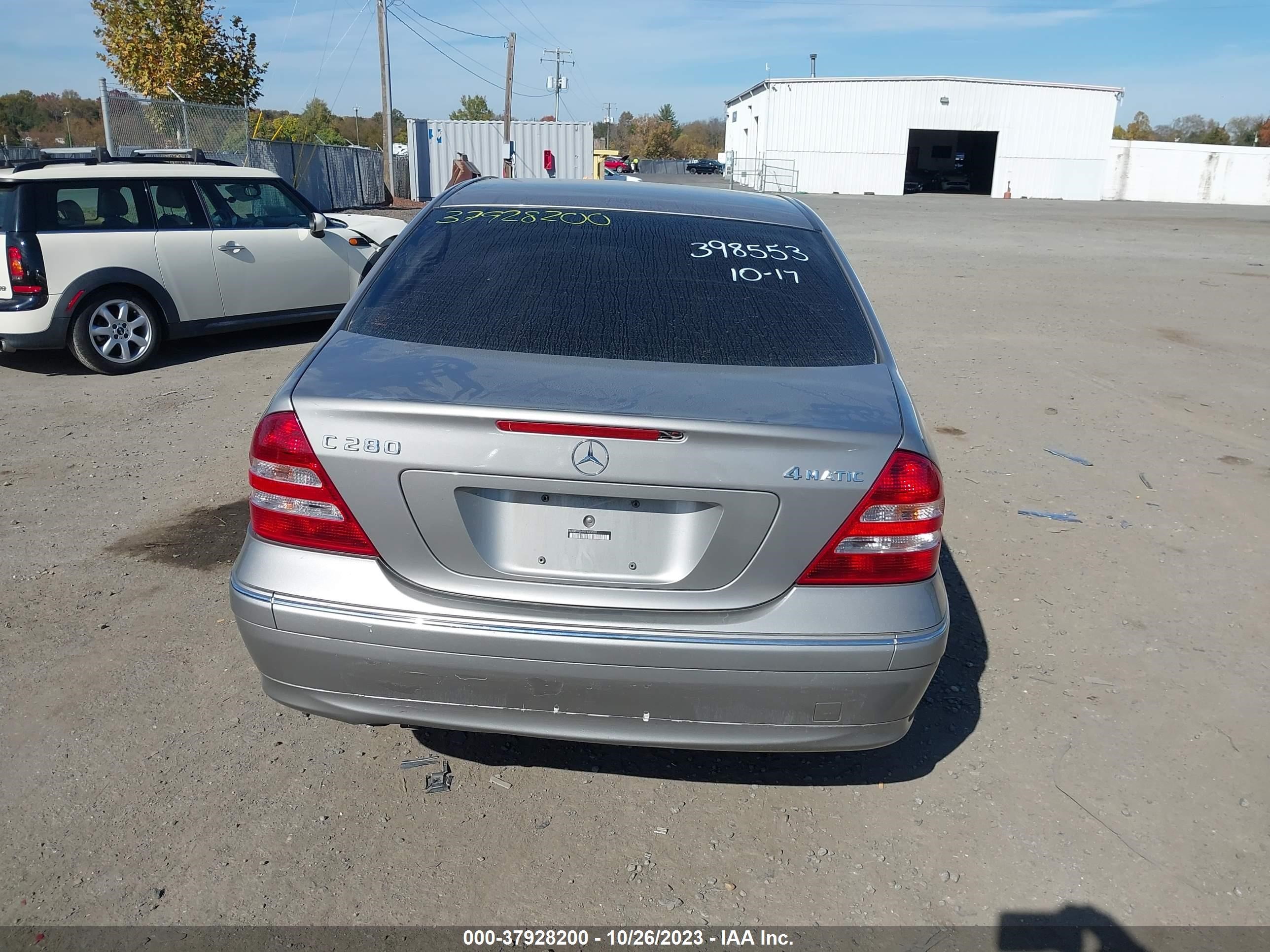 Photo 15 VIN: WDBRF92H97F865360 - MERCEDES-BENZ C-KLASSE 