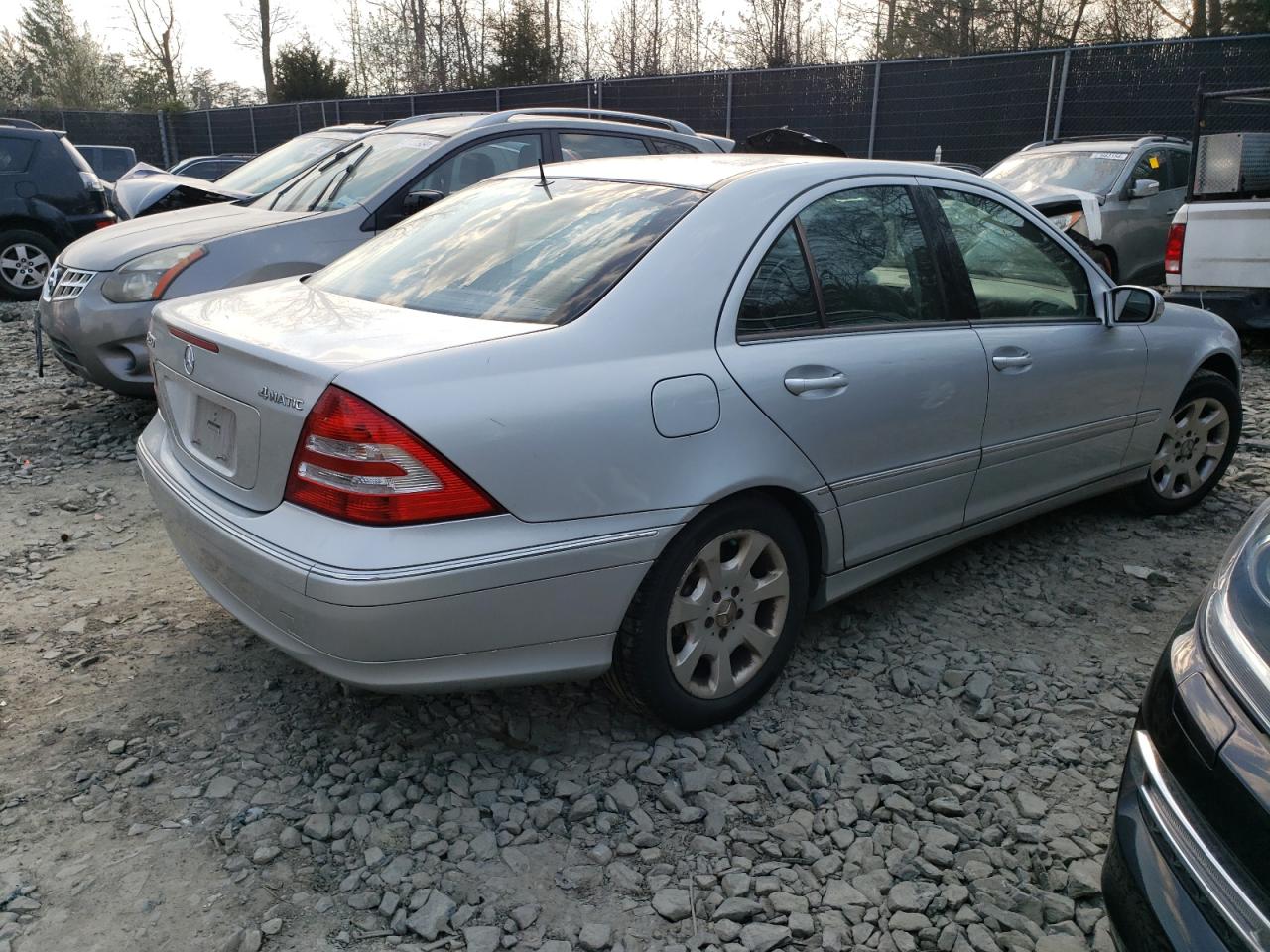 Photo 2 VIN: WDBRF92HX6F822628 - MERCEDES-BENZ C-KLASSE 