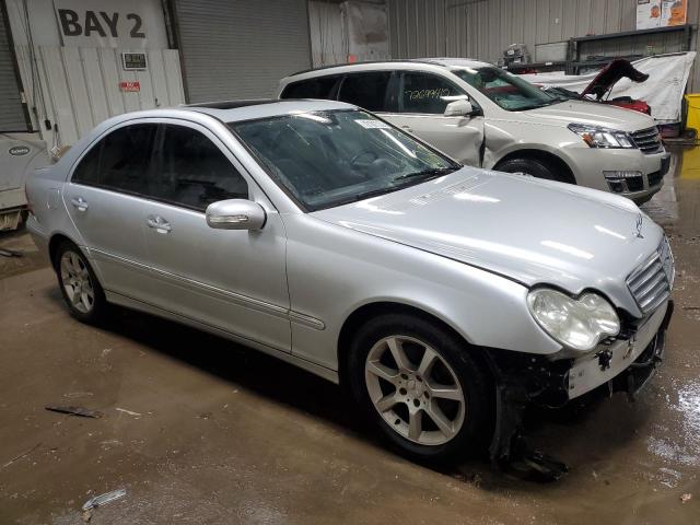 Photo 3 VIN: WDBRF92J47F883574 - MERCEDES-BENZ C 280 4MAT 