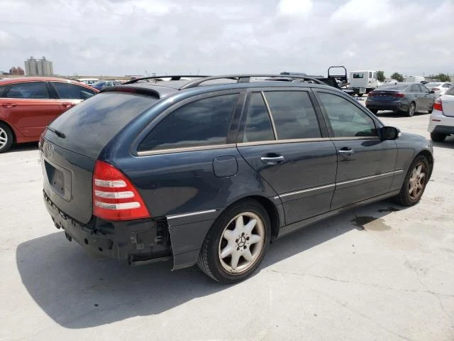 Photo 2 VIN: WDBRH61J34F466842 - MERCEDES-BENZ C 240 SPOR 