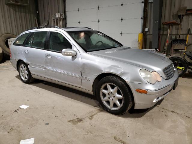 Photo 3 VIN: WDBRH64J22F143455 - MERCEDES-BENZ C-CLASS 