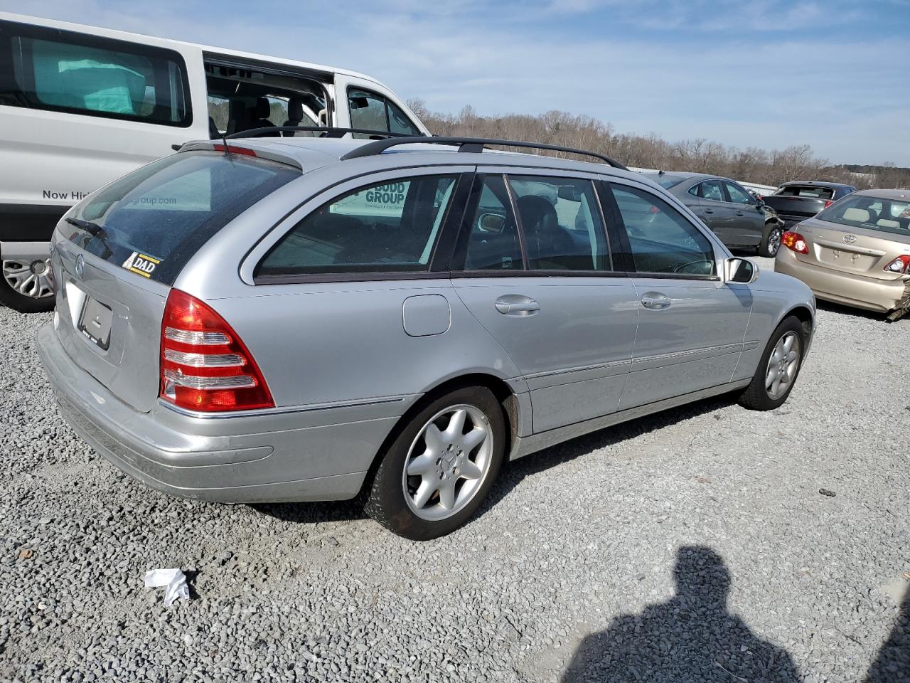 Photo 2 VIN: WDBRH64J92F146126 - MERCEDES-BENZ C-KLASSE 