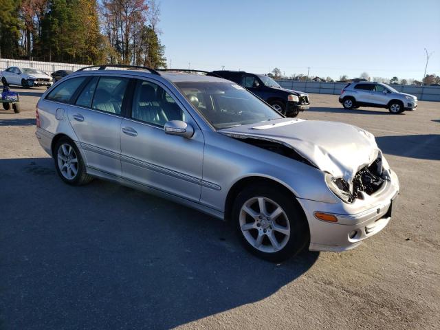 Photo 3 VIN: WDBRH81J25F652532 - MERCEDES-BENZ C-CLASS 