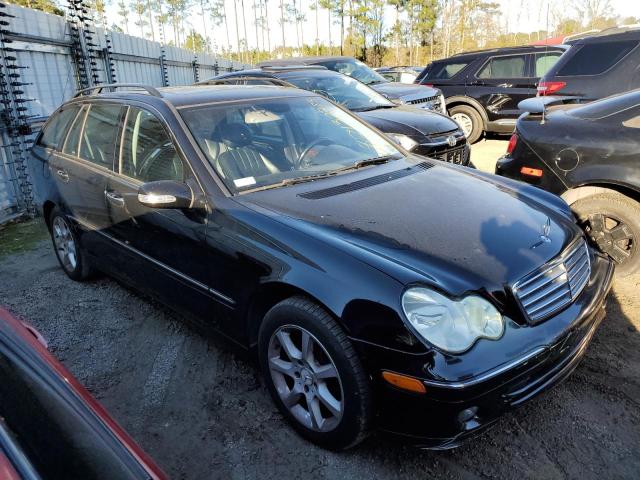 Photo 3 VIN: WDBRH81J75F611300 - MERCEDES-BENZ C-CLASS 