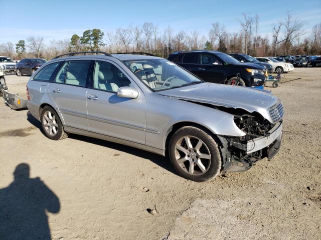 Photo 3 VIN: WDBRH81J85F679427 - MERCEDES-BENZ C-CLASS 