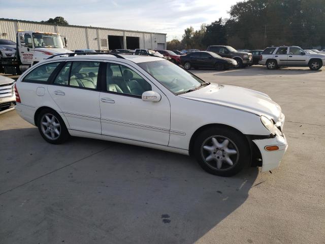 Photo 3 VIN: WDBRH84J44F487495 - MERCEDES-BENZ C-CLASS 