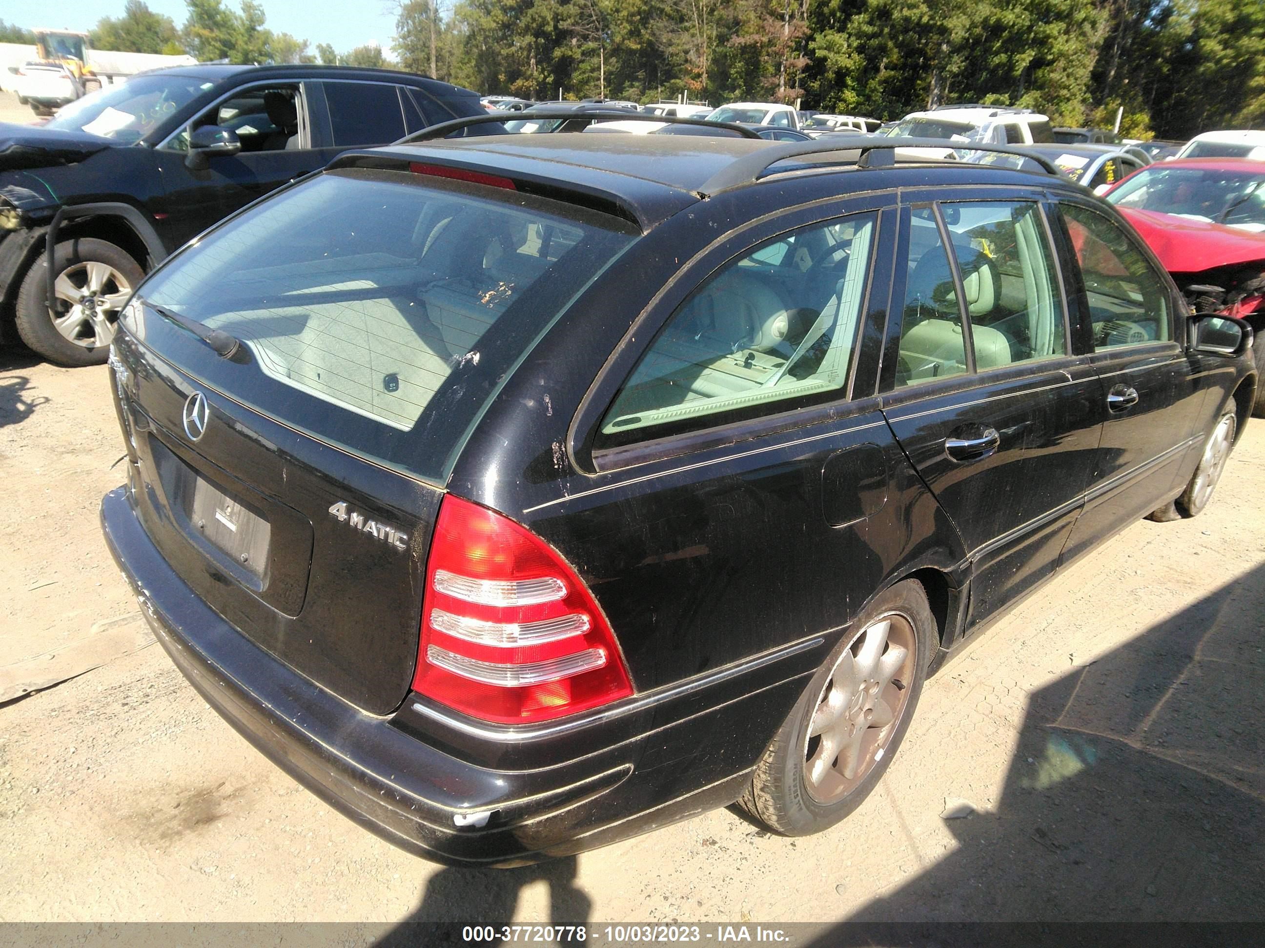 Photo 3 VIN: WDBRH84J44F539014 - MERCEDES-BENZ C-KLASSE 