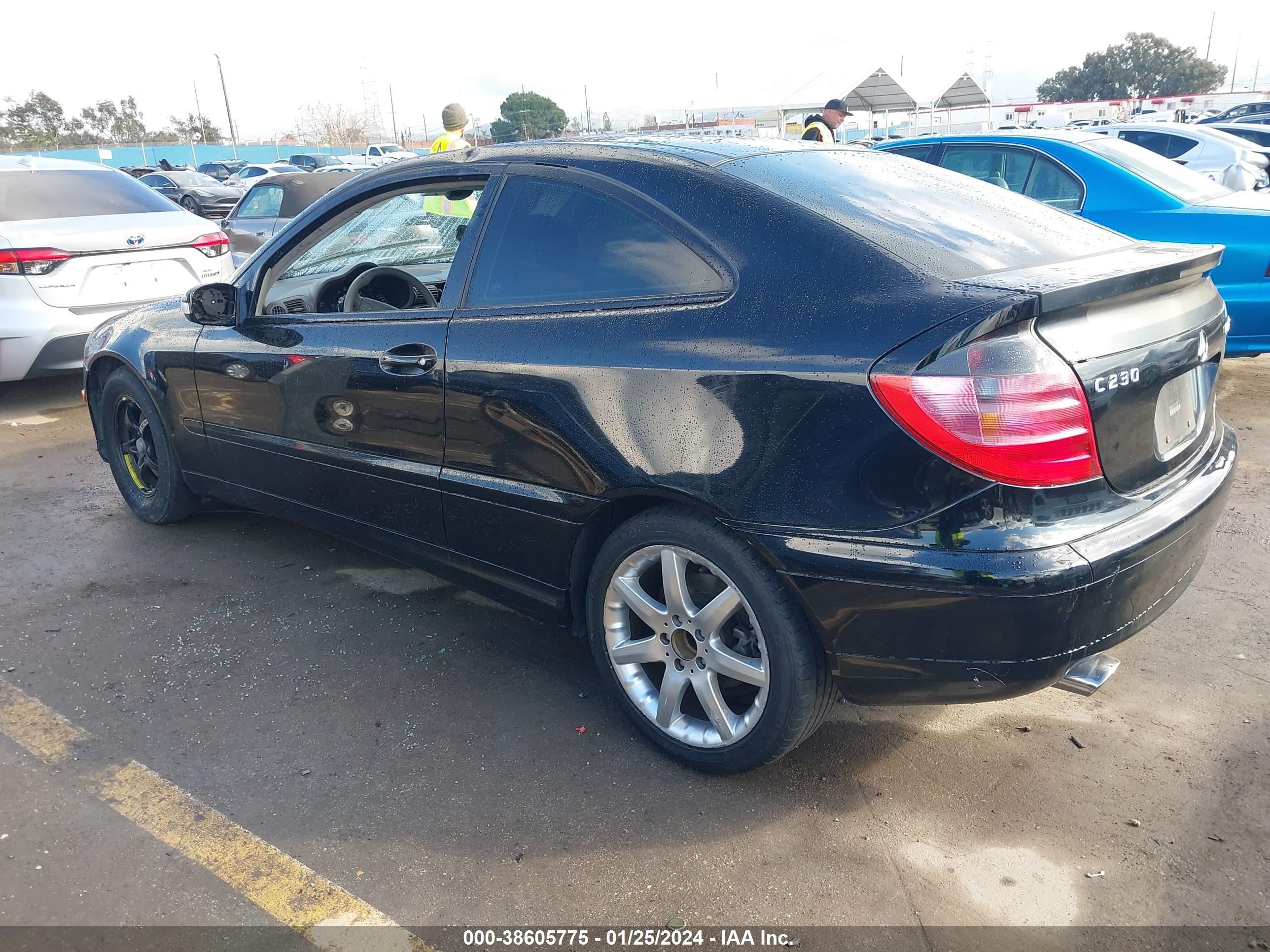 Photo 2 VIN: WDBRN40J04A622895 - MERCEDES-BENZ C-KLASSE 