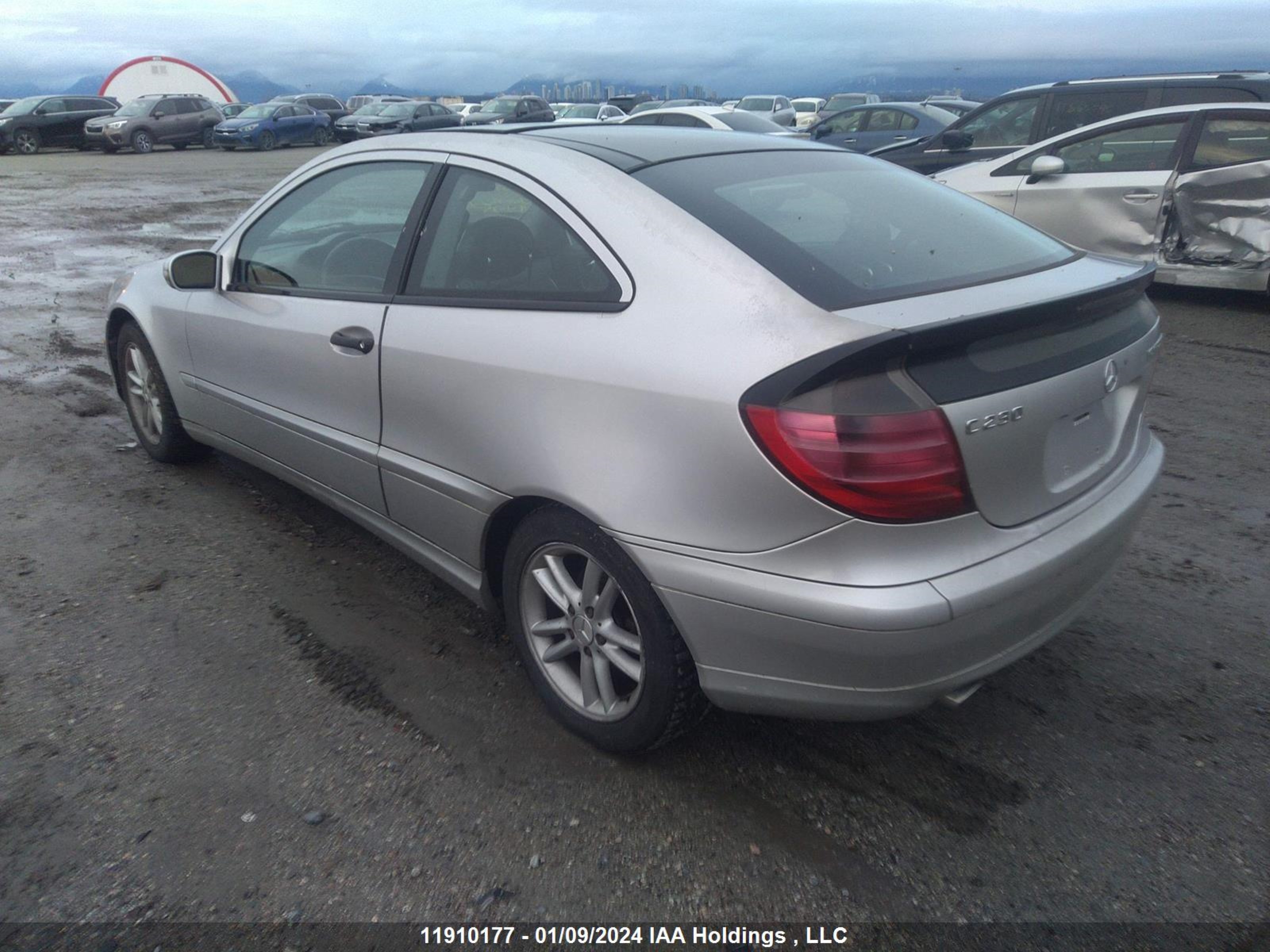 Photo 2 VIN: WDBRN40J13A473329 - MERCEDES-BENZ C-KLASSE 