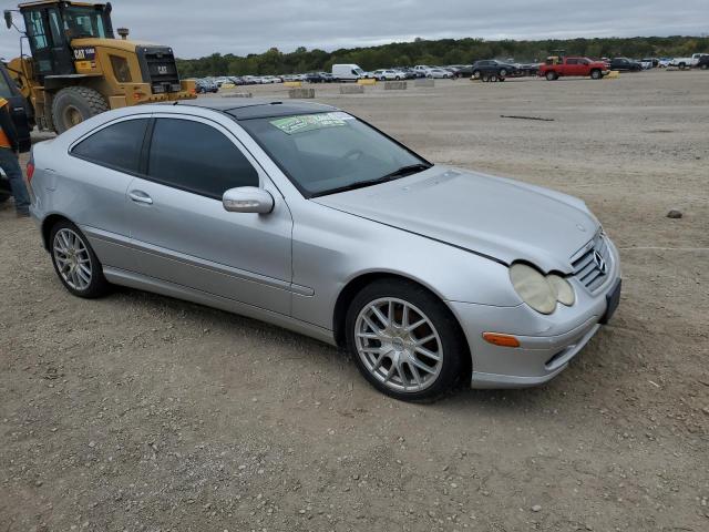 Photo 3 VIN: WDBRN40J44A600415 - MERCEDES-BENZ C 230K SPO 