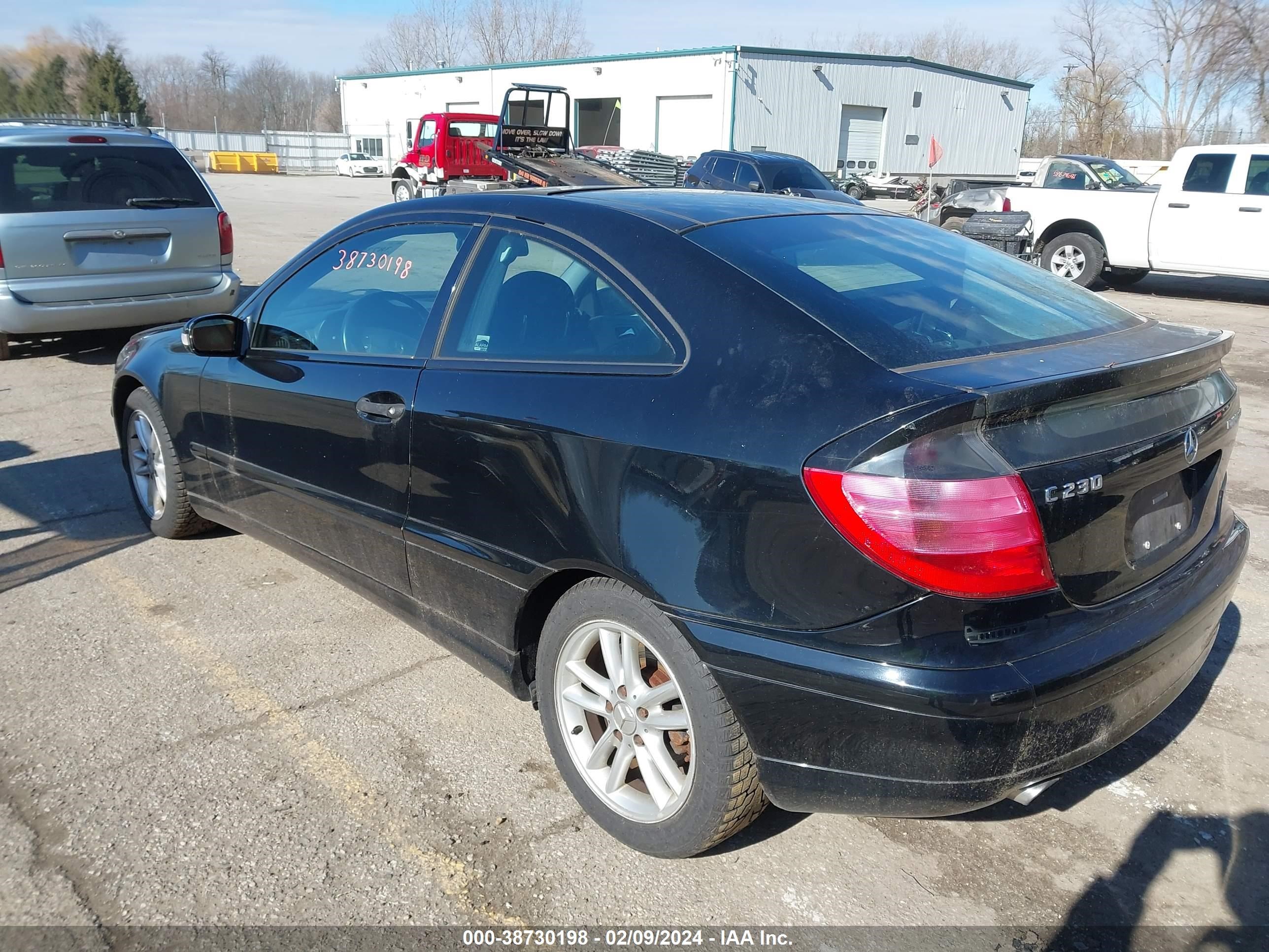 Photo 2 VIN: WDBRN40J63A405897 - MERCEDES-BENZ C-KLASSE 