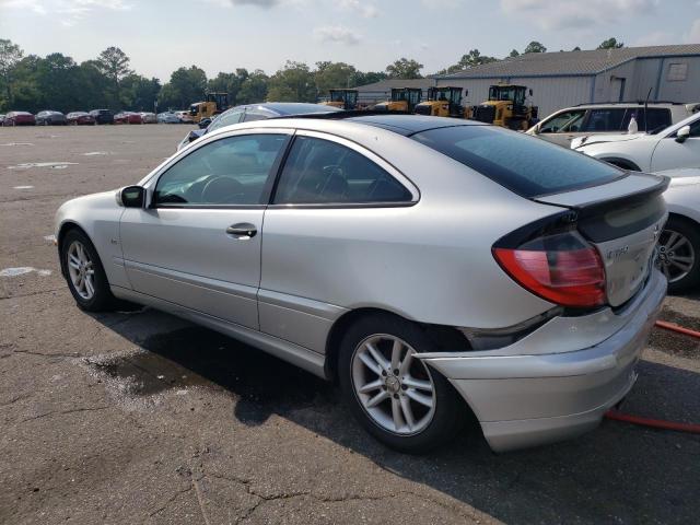 Photo 1 VIN: WDBRN40J83A536507 - MERCEDES-BENZ C-CLASS 