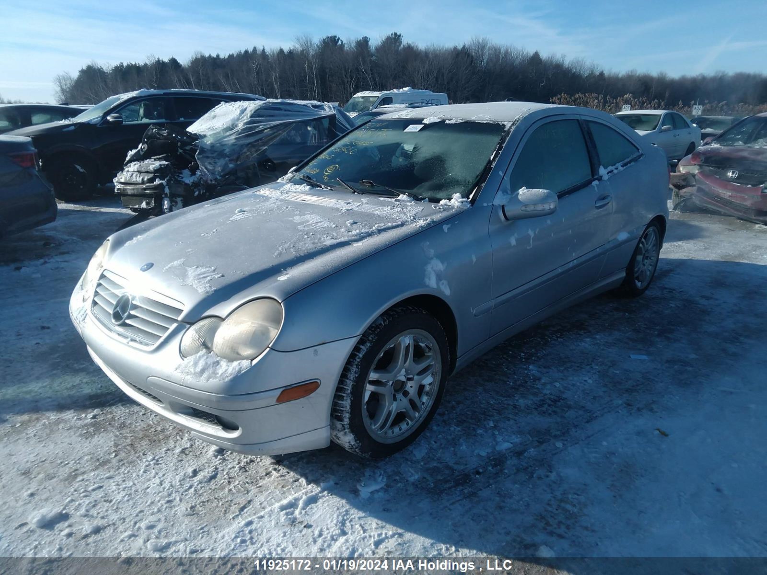 Photo 1 VIN: WDBRN64J93A529250 - MERCEDES-BENZ C-KLASSE 