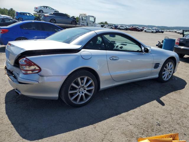 Photo 2 VIN: WDBSK71F47F131260 - MERCEDES-BENZ SL 550 