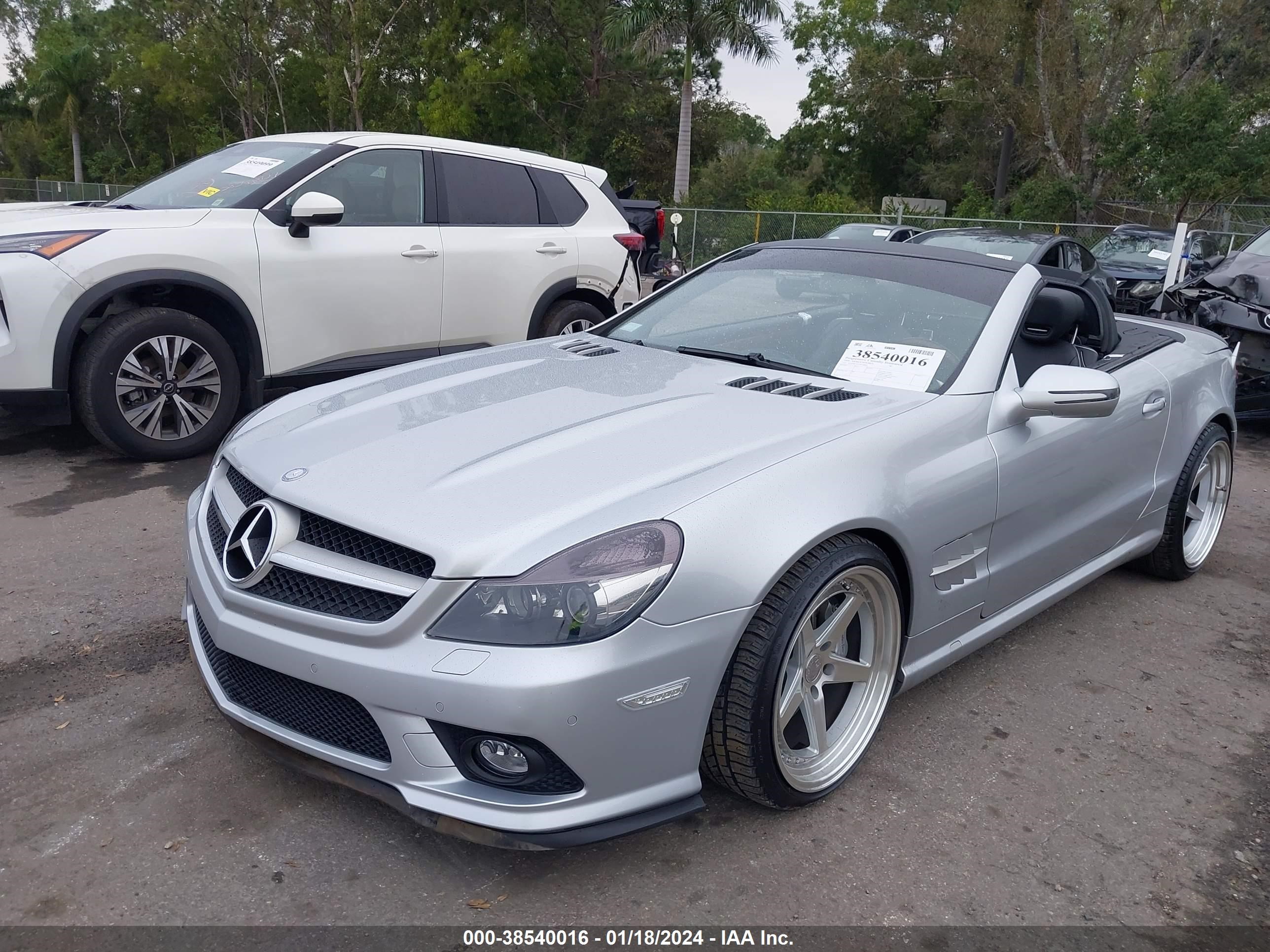 Photo 1 VIN: WDBSK71F59F148801 - MERCEDES-BENZ SL-KLASSE 